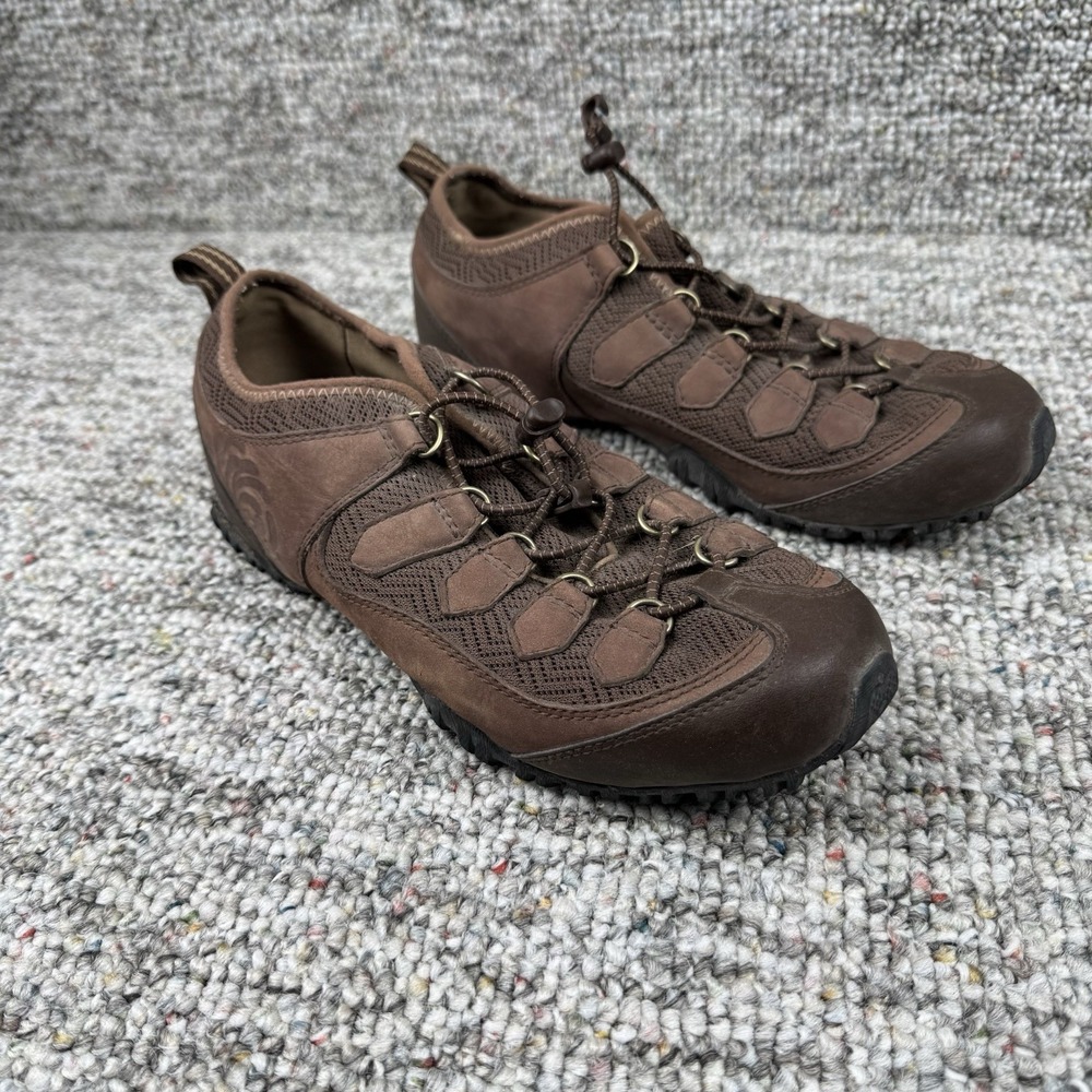 Columbia Tenacity 2 Shoes Womens 8.5 Outdoors Hiking Fishing Brown